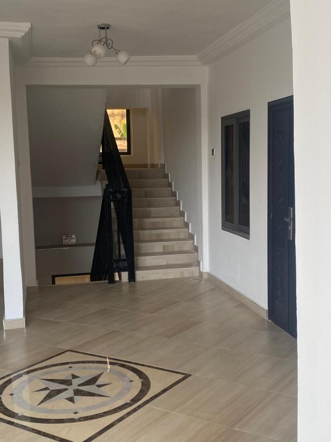 Baffour Apartments Adiebeba Zewnętrze zdjęcie