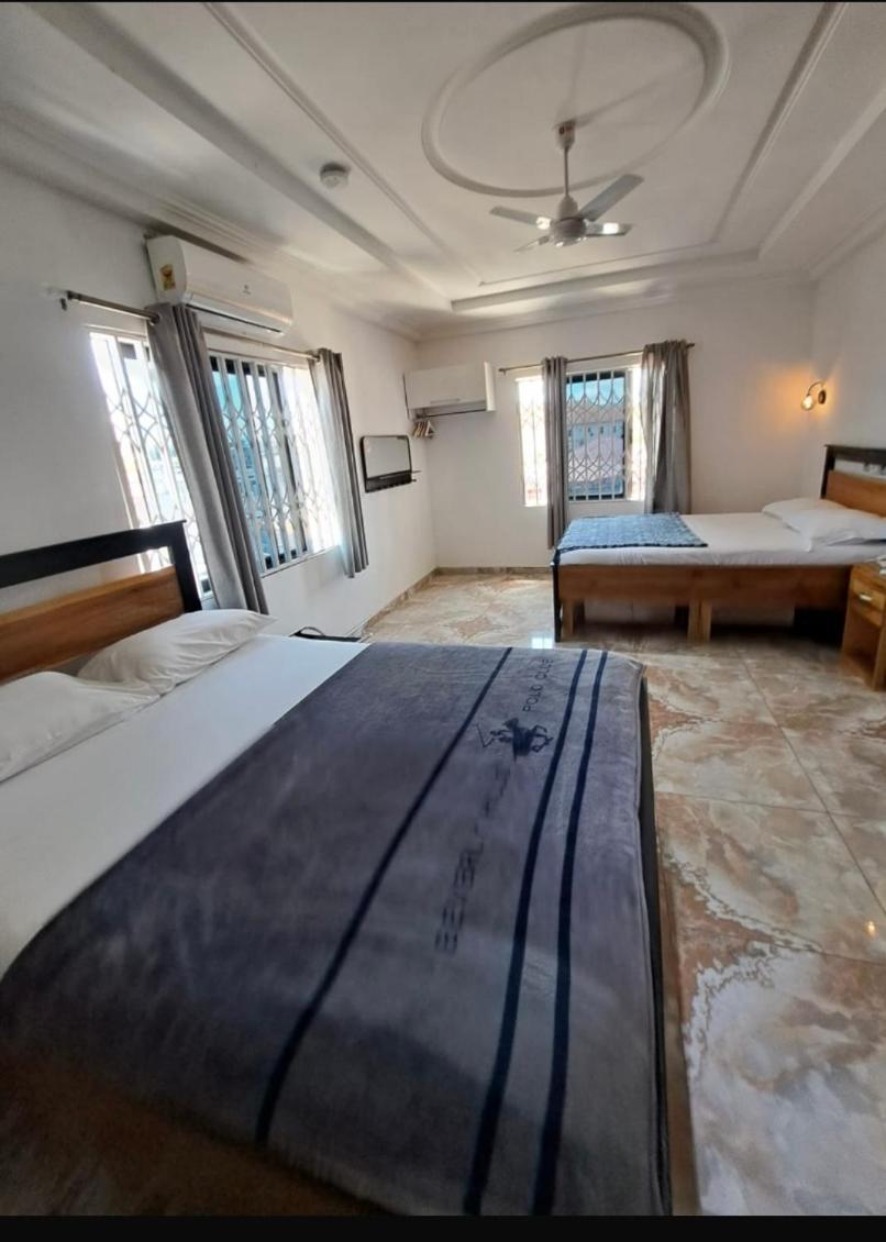 Baffour Apartments Adiebeba Zewnętrze zdjęcie